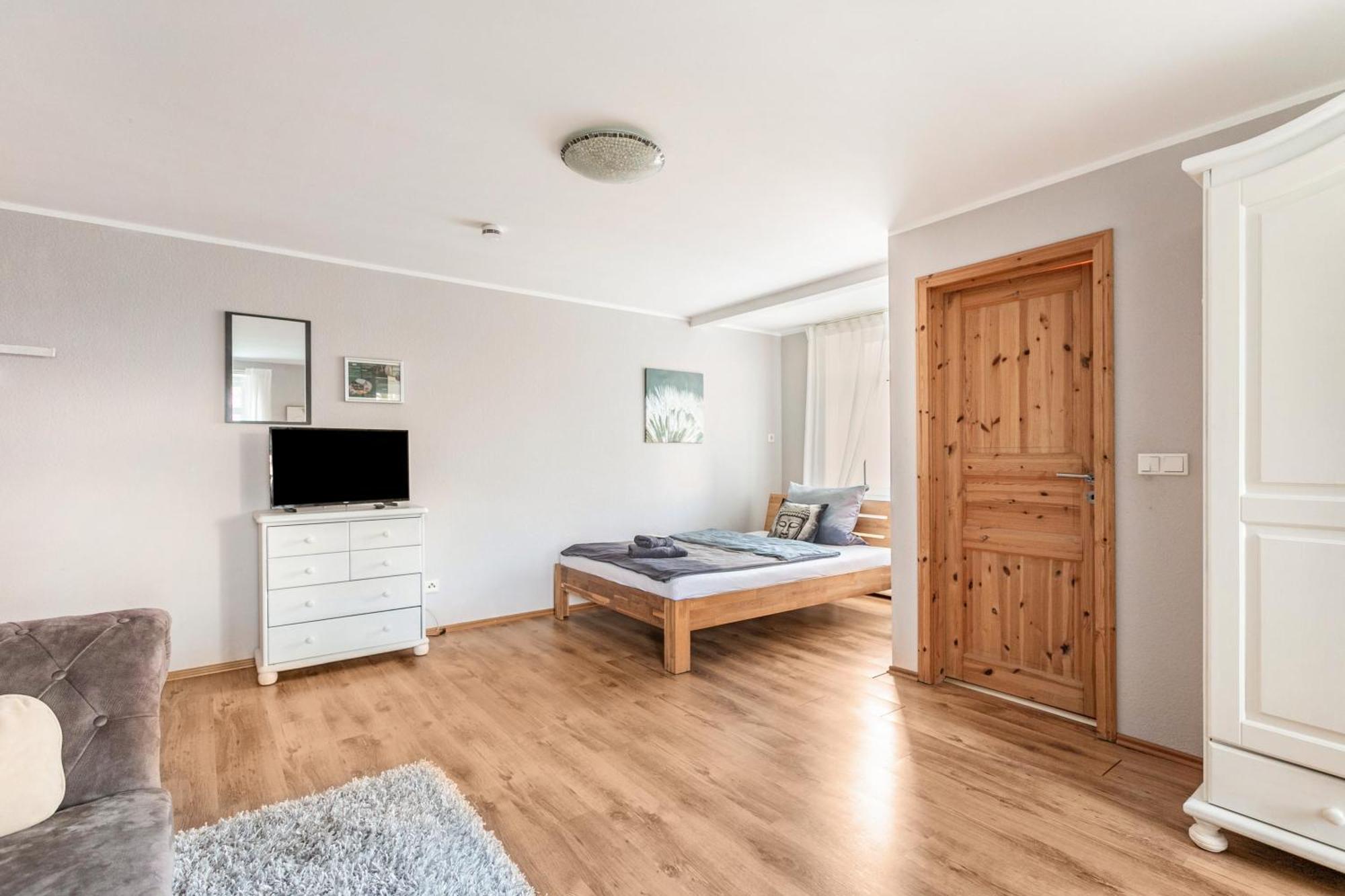 Blauquarz Und Rauchquarz Apartment Reussenkoge ภายนอก รูปภาพ